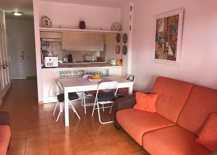 Ocean Park Apartment