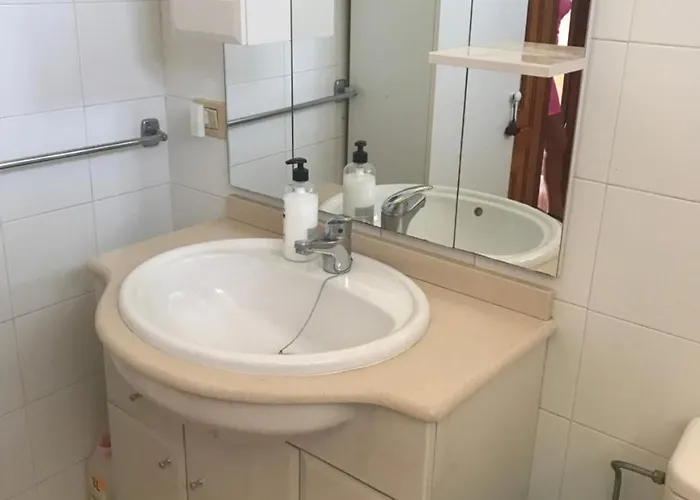 Ocean Park Apartment